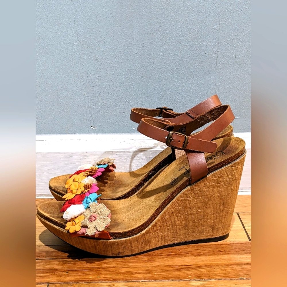 Beautiful Biostep Women's Floral Wedge Sandals - 9 - Picture 8 of 10